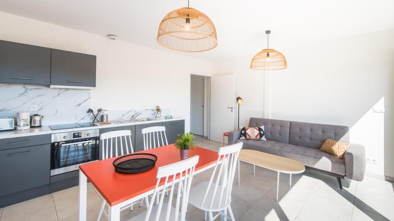 "Le Soleil Levant" Avec Balcon Et Parking Prive, 2 Adultes Et 1 Enfant Сарла-ла-Канеда Экстерьер фото